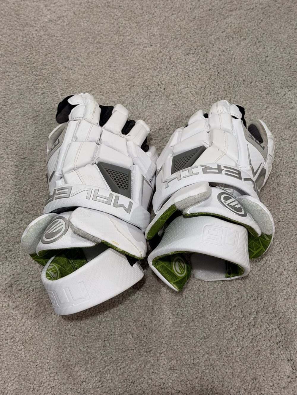 Maverik M5 Lacrosse Gloves White Size 13